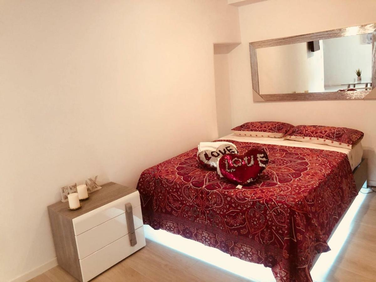 Apartment In Sol Madrid Eksteriør bilde